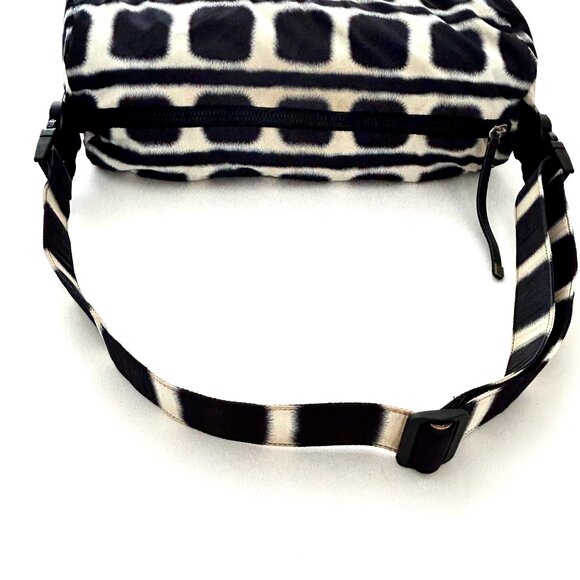 FINAL DROP!  Chanel Sports Nylon Shoulder/Crossbody Barrel Bag - Picture 7 of 15